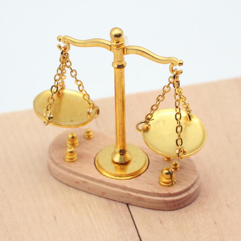ドールハウスヴィンテージバランススケールミニチュアモデルアク - Kids Toys Play のレビューと価格