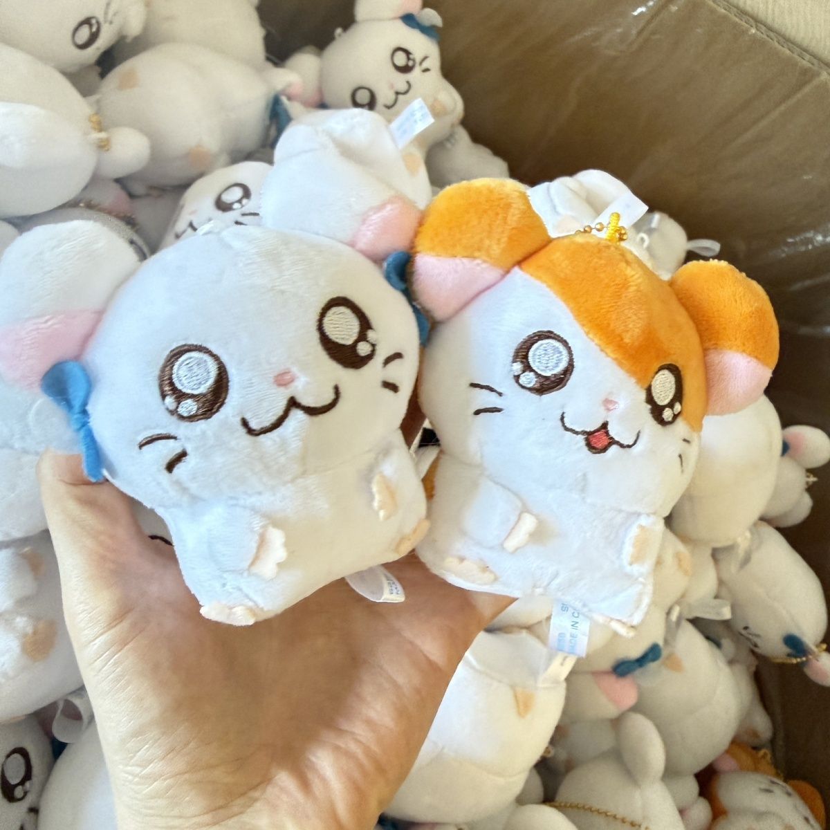 かわいいハムタロ ビジュー ハグぬいぐるみキーホルダー バッ - Kids Toys Resale のレビューと価格