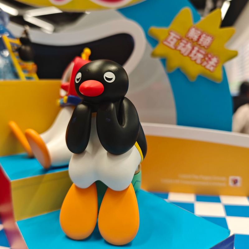 本物のピングー With Me シリーズ ブラインドボックス - Kids Toys Xmas のレビューと価格