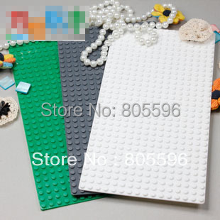 22 色アイテム 3857 ベースプレート 16 × 32  - Lego Set City のレビューと価格